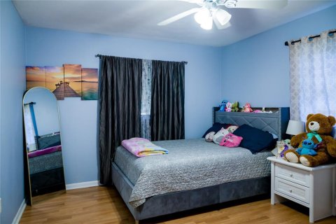 Villa ou maison à vendre à Bradenton, Floride: 3 chambres, 113.62 m2 № 1842130 - photo 17