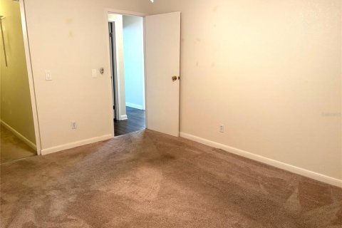 Condominio en alquiler en Sun City Center, Florida, 2 dormitorios, 91.42 m2 № 2099245 - foto 18