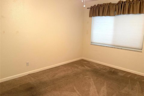 Condominio en alquiler en Sun City Center, Florida, 2 dormitorios, 91.42 m2 № 2099245 - foto 17