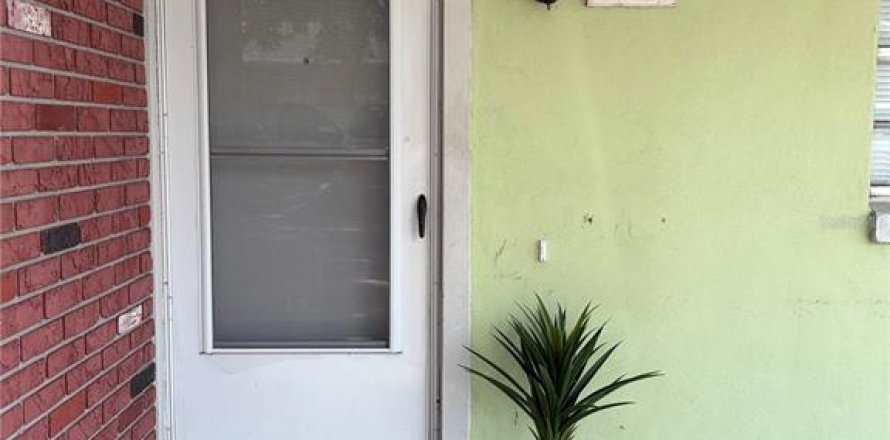 Condo à Orlando, Floride, 2 chambres  № 2415567