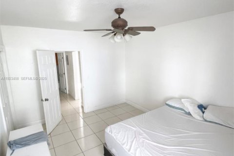 Copropriété à vendre à Miami Beach, Floride: 1 chambre, 63.08 m2 № 1977471 - photo 17