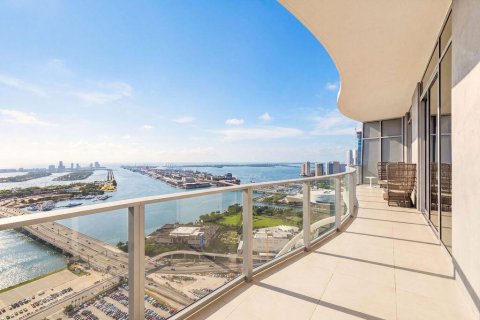 Купить кондоминиум в Майами, Флорида 3 комнаты, 226.96м2, № 2435629 - фото 28