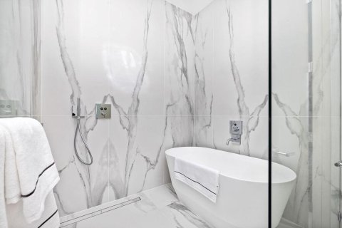 Купить кондоминиум в Майами, Флорида 3 комнаты, 226.96м2, № 2435629 - фото 18