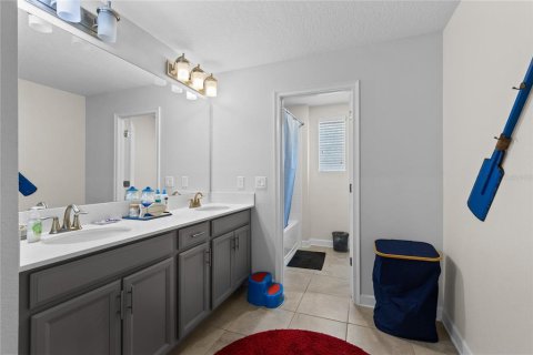 Villa ou maison à vendre à Orlando, Floride: 4 chambres, 249.26 m2 № 2237966 - photo 21