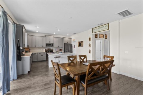 Villa ou maison à vendre à Orlando, Floride: 4 chambres, 249.26 m2 № 2237966 - photo 9