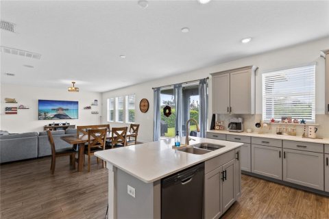 Villa ou maison à vendre à Orlando, Floride: 4 chambres, 249.26 m2 № 2237966 - photo 10