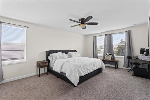 Villa ou maison à vendre à Orlando, Floride: 4 chambres, 249.26 m2 № 2237966 - photo 16