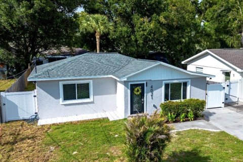 Villa ou maison à vendre à Tampa, Floride: 2 chambres, 93.65 m2 № 2350188 - photo 24