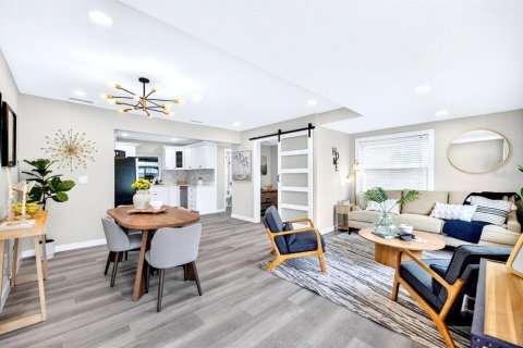 Villa ou maison à vendre à Tampa, Floride: 2 chambres, 93.65 m2 № 2350188 - photo 30