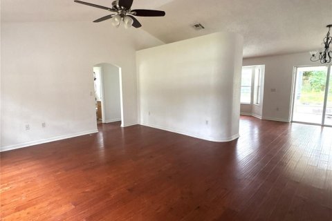 Villa ou maison à vendre à Citrus Springs, Floride: 3 chambres, 142.6 m2 № 2423888 - photo 5