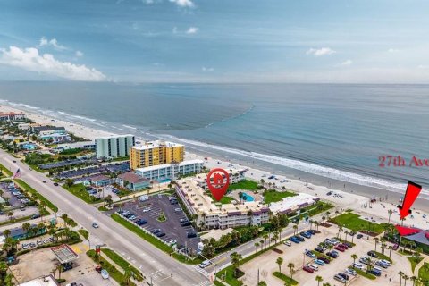 Condo in New Smyrna Beach, Florida, 1 bedroom  № 2294896 - photo 26