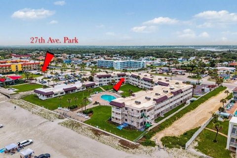 Condo in New Smyrna Beach, Florida, 1 bedroom  № 2294896 - photo 28