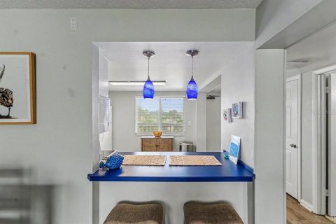 Condo in New Smyrna Beach, Florida, 1 bedroom  № 2294896 - photo 7