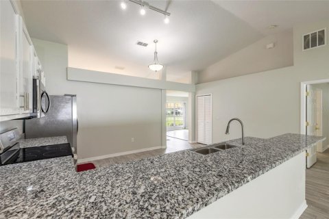 Villa ou maison à vendre à Palm Coast, Floride: 5 chambres, 222.13 m2 № 2277202 - photo 12