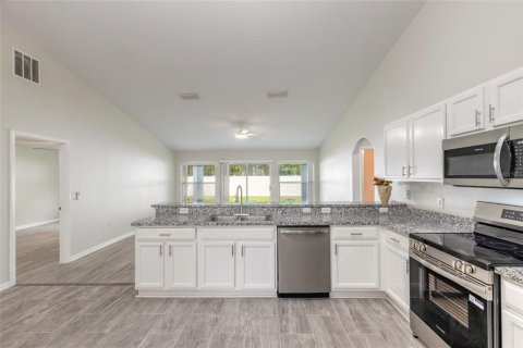 Villa ou maison à vendre à Palm Coast, Floride: 5 chambres, 222.13 m2 № 2277202 - photo 13