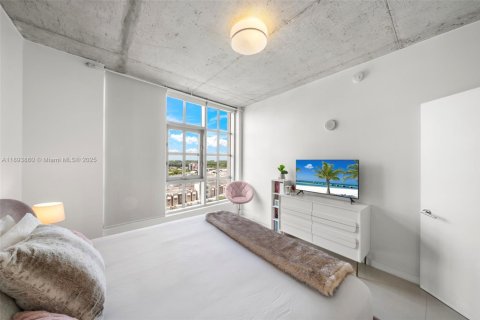 Купить кондоминиум в Майами, Флорида 2 спальни, 109.72м2, № 1947382 - фото 14