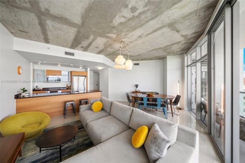 Купить кондоминиум в Майами, Флорида 2 спальни, 109.72м2, № 1947382 - фото 7