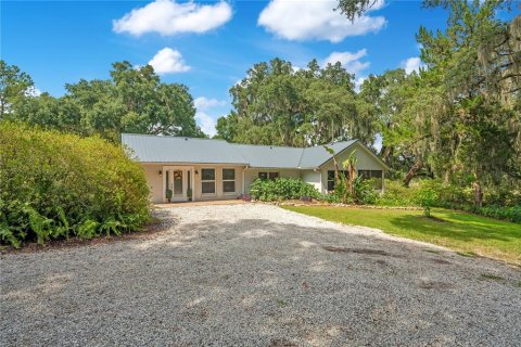 Casa en venta en Altoona, Florida, 3 dormitorios, 191.29 m2 № 2267060 - foto 2