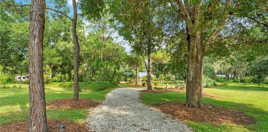Casa en Altoona, Florida 3 dormitorios, 191.29 m2 № 2267060