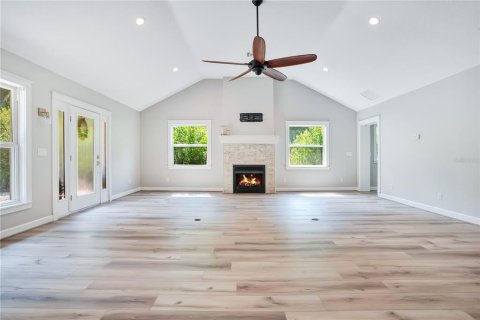 Casa en venta en Altoona, Florida, 3 dormitorios, 191.29 m2 № 2267060 - foto 8