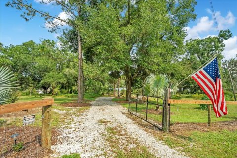 Casa en venta en Altoona, Florida, 3 dormitorios, 191.29 m2 № 2267060 - foto 4