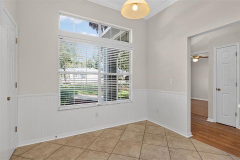 Villa ou maison à vendre à Gainesville, Floride: 4 chambres, 136.85 m2 № 2423759 - photo 4