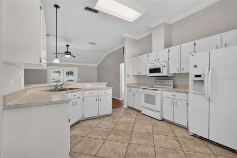 Villa ou maison à vendre à Gainesville, Floride: 4 chambres, 136.85 m2 № 2423759 - photo 5