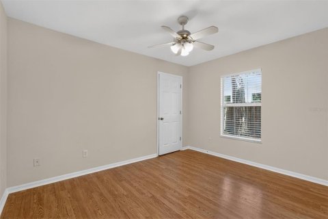 Villa ou maison à vendre à Gainesville, Floride: 4 chambres, 136.85 m2 № 2423759 - photo 14