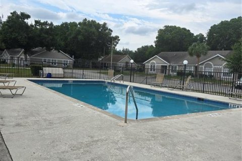 Townhouse in Kissimmee, Florida 3 bedrooms, 109.35 sq.m. № 2101717 - photo 24