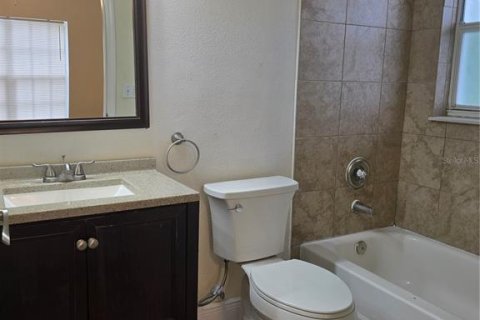 Townhouse in Kissimmee, Florida 3 bedrooms, 109.35 sq.m. № 2101717 - photo 9