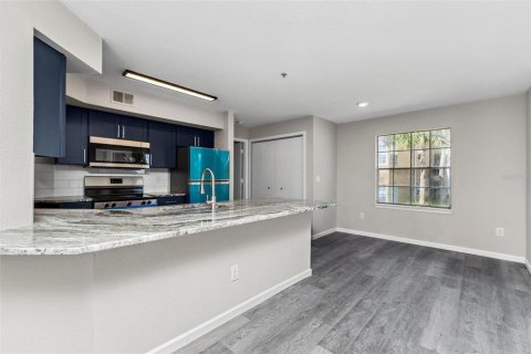 Condo in Orlando, Florida, 1 bedroom  № 1651123 - photo 13