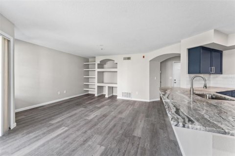 Condo in Orlando, Florida, 1 bedroom  № 1651123 - photo 9