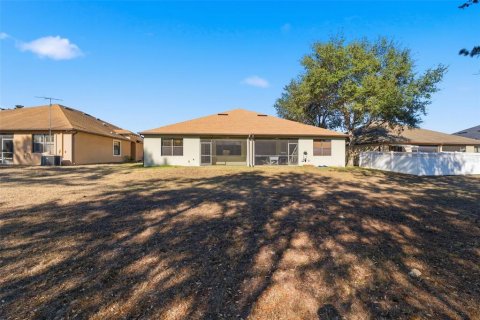 Dúplex en venta en Brooksville, Florida, 3 dormitorios, 139.35 m2 № 2092214 - foto 25