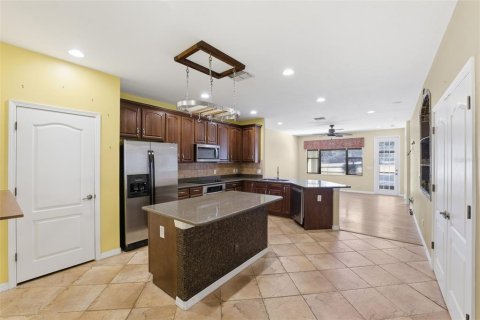 Dúplex en venta en Brooksville, Florida, 3 dormitorios, 139.35 m2 № 2092214 - foto 9