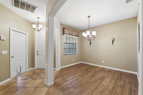 Dúplex en venta en Brooksville, Florida, 3 dormitorios, 139.35 m2 № 2092214 - foto 6