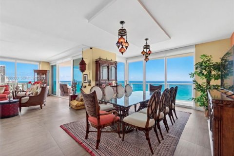 Copropriété à vendre à Hollywood, Floride: 4 chambres, 301 m2 № 2063224 - photo 11