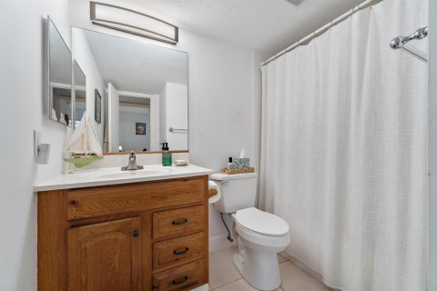 Снять в аренду кондоминиум в Стьюарт, Флорида 3 комнаты, 86.96м2, № 2185280 - фото 10