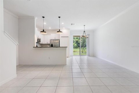Touwnhouse à vendre à Land O' Lakes, Floride: 3 chambres, 154.78 m2 № 1808707 - photo 9