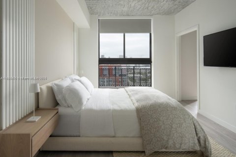 Apartamento en alquiler en Miami, Florida, 1 dormitorio, 74.32 m2 № 2180836 - foto 30