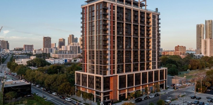 Apartamento en Miami, Florida 1 dormitorio, 74.32 m2 № 2180836