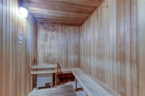 Снять в аренду кондоминиум в Клируотер, Флорида 2 комнаты, 150.5м2, № 1644385 - фото 25
