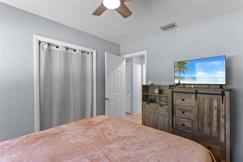 Villa ou maison à vendre à Saint Petersburg, Floride: 4 chambres, 165.92 m2 № 2210842 - photo 24