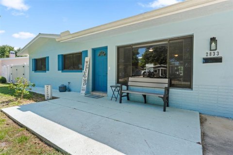 Villa ou maison à vendre à Saint Petersburg, Floride: 4 chambres, 165.92 m2 № 2210842 - photo 2