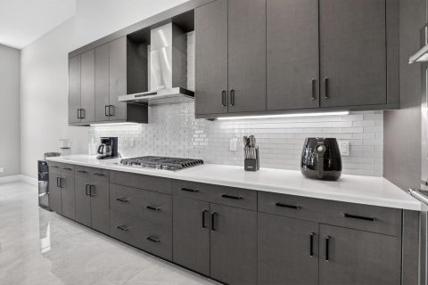 Casa en alquiler en Boca Raton, Florida, 5 dormitorios, 368.73 m2 № 2252748 - foto 18