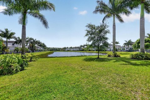 Casa en alquiler en Boca Raton, Florida, 5 dormitorios, 368.73 m2 № 2252748 - foto 27