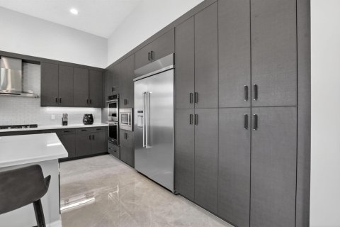 Casa en alquiler en Boca Raton, Florida, 5 dormitorios, 368.73 m2 № 2252748 - foto 17