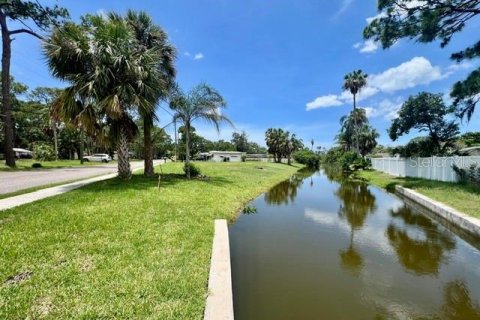 Land in New Port Richey, Florida № 2102403 - photo 4