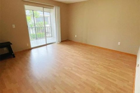 Condo in Tampa, Florida, 2 bedrooms  № 2117198 - photo 6