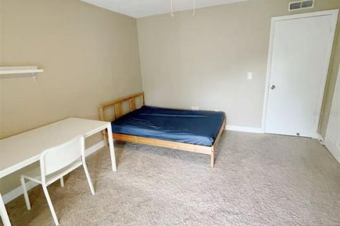 Condo in Tampa, Florida, 2 bedrooms  № 2117198 - photo 14