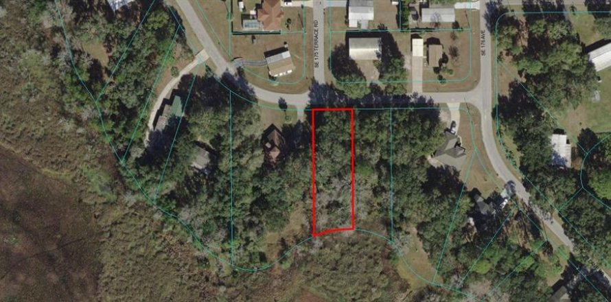 Land in Silver Springs Shores, Florida № 2164236